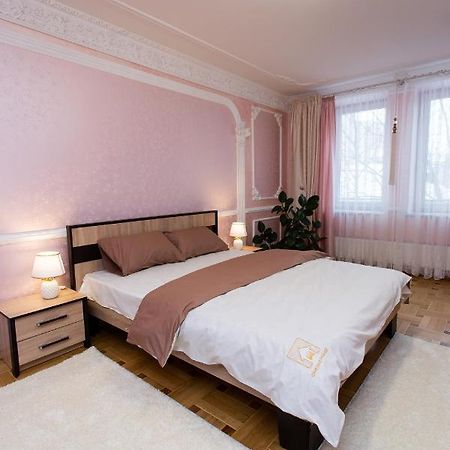 Apartmán Центр. Вулиця Липова. 3 Кімнати Ternopil Exteriér fotografie